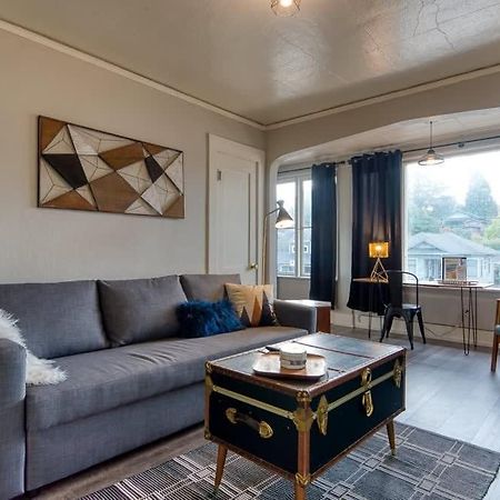 #Stayinmydistrict Historic Apartment Near Downtown Coos Bay Eksteriør billede