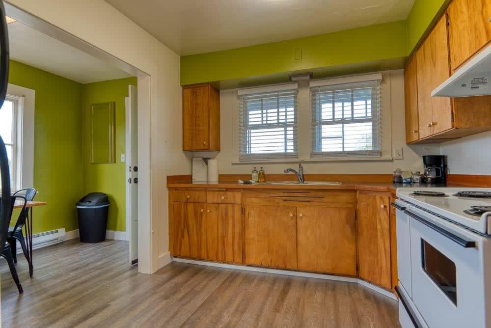 #Stayinmydistrict Historic Apartment Near Downtown Coos Bay Eksteriør billede