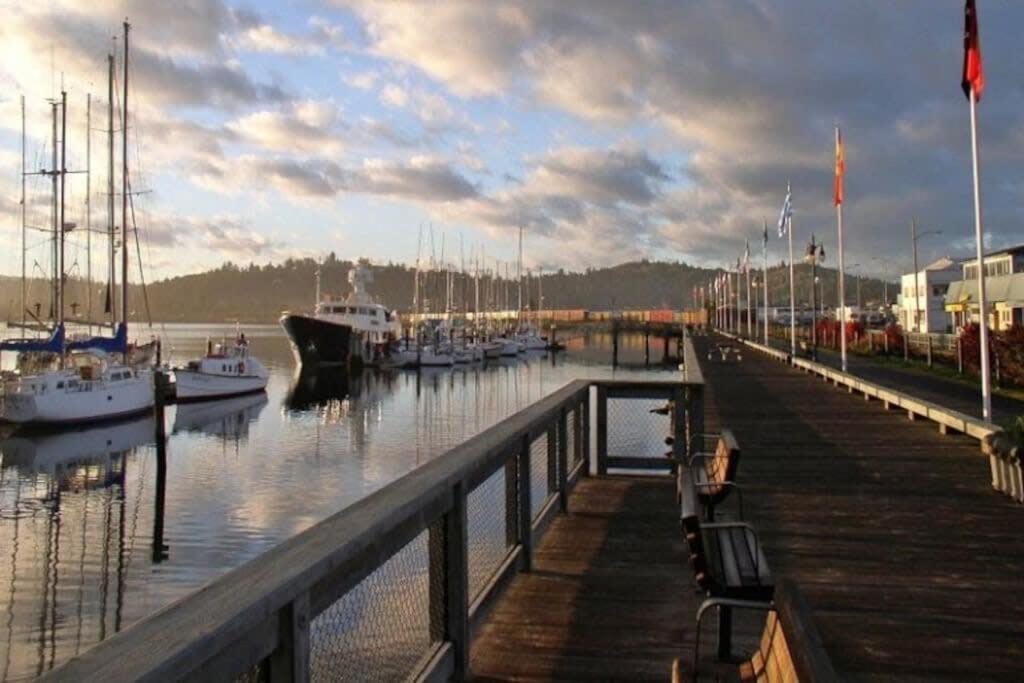 #Stayinmydistrict Historic Apartment Near Downtown Coos Bay Eksteriør billede