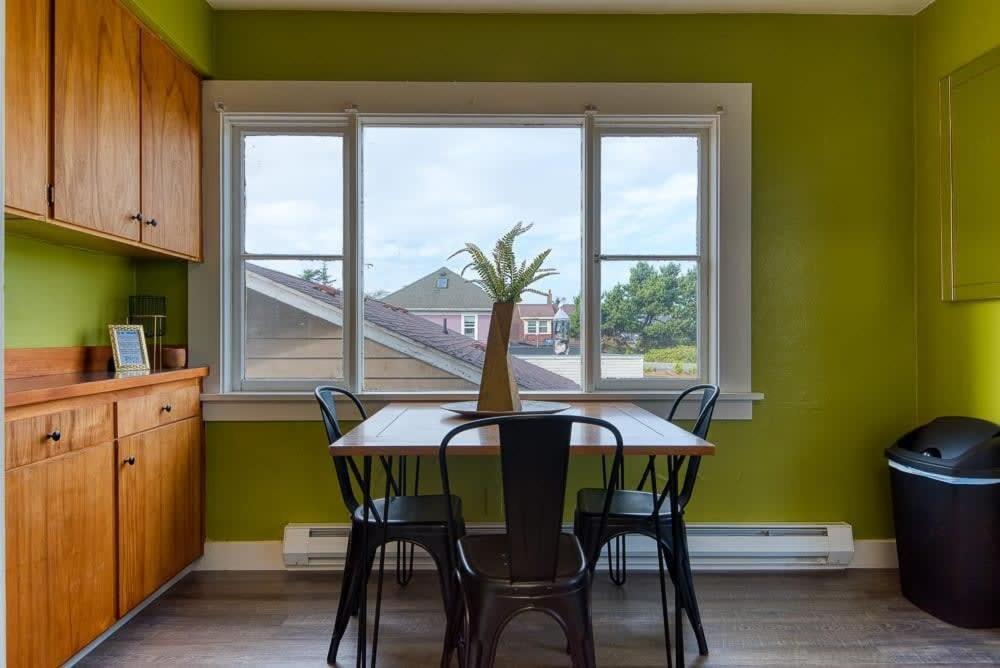 #Stayinmydistrict Historic Apartment Near Downtown Coos Bay Eksteriør billede