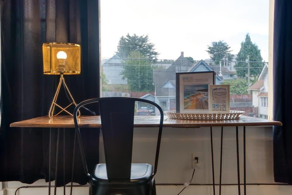 #Stayinmydistrict Historic Apartment Near Downtown Coos Bay Eksteriør billede