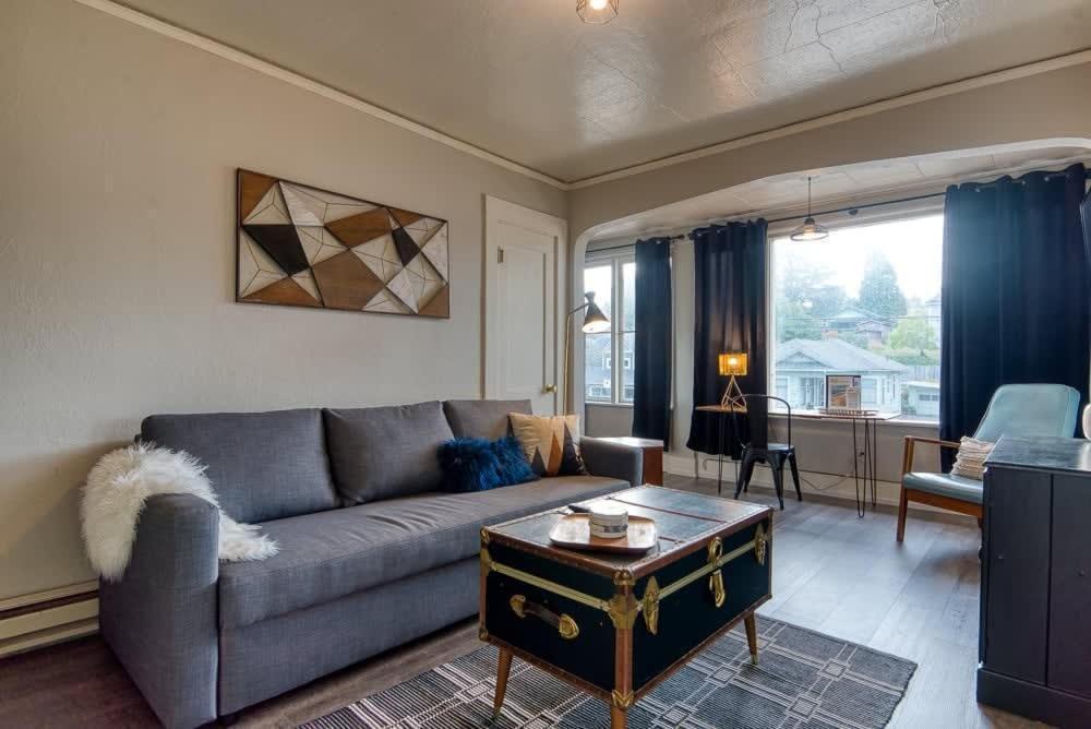 #Stayinmydistrict Historic Apartment Near Downtown Coos Bay Eksteriør billede