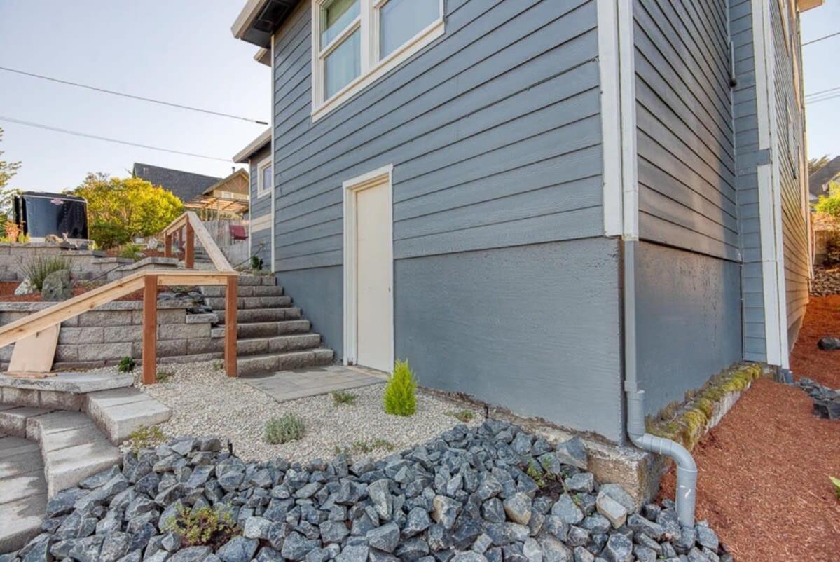 #Stayinmydistrict Historic Apartment Near Downtown Coos Bay Eksteriør billede
